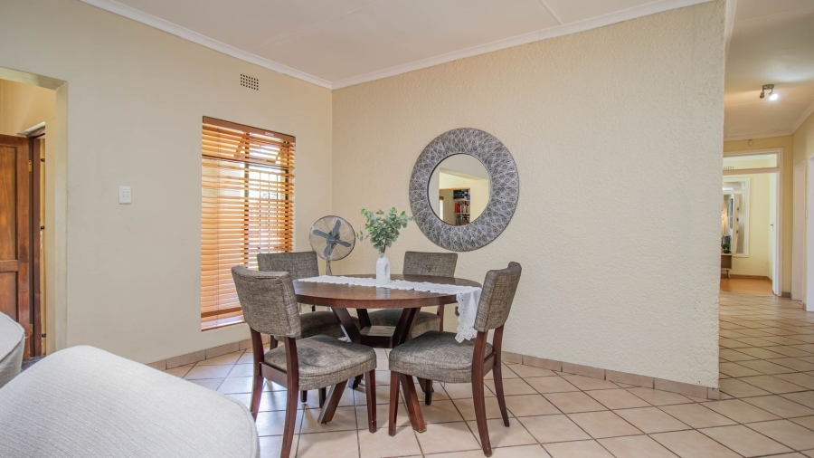 3 Bedroom Property for Sale in Safari Gardens North West